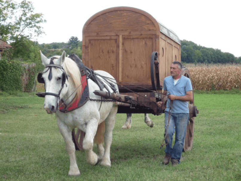 haras_gelos_ambulance_napoleonienne